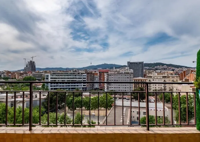 Bed&bcn Glories Апартаменты *