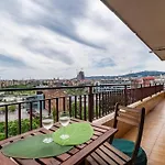 Bed&bcn Glories Apartment Barcelona