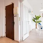Bed&bcn Glories Apartment Barcelona